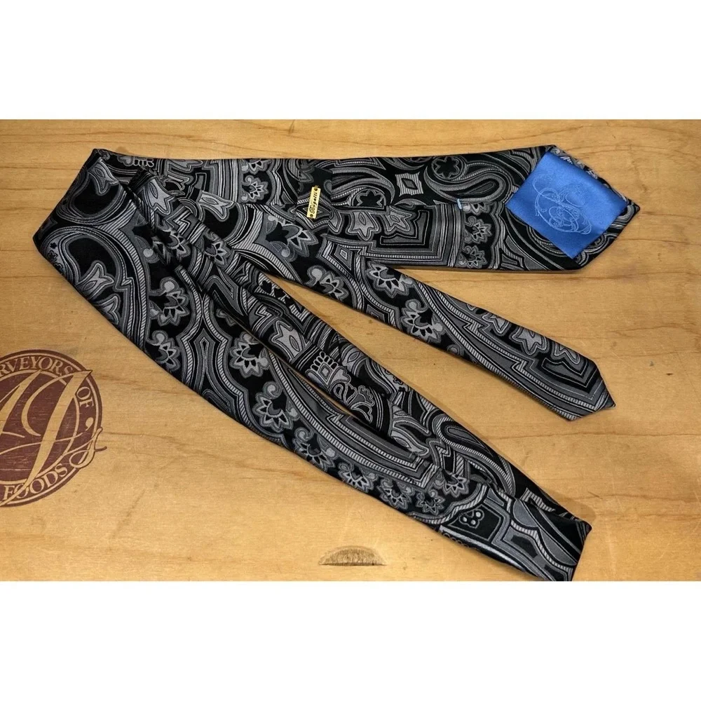 Bugatti Mens‎ Paisley Pattern Necktie Black Silver Elegant Formal
